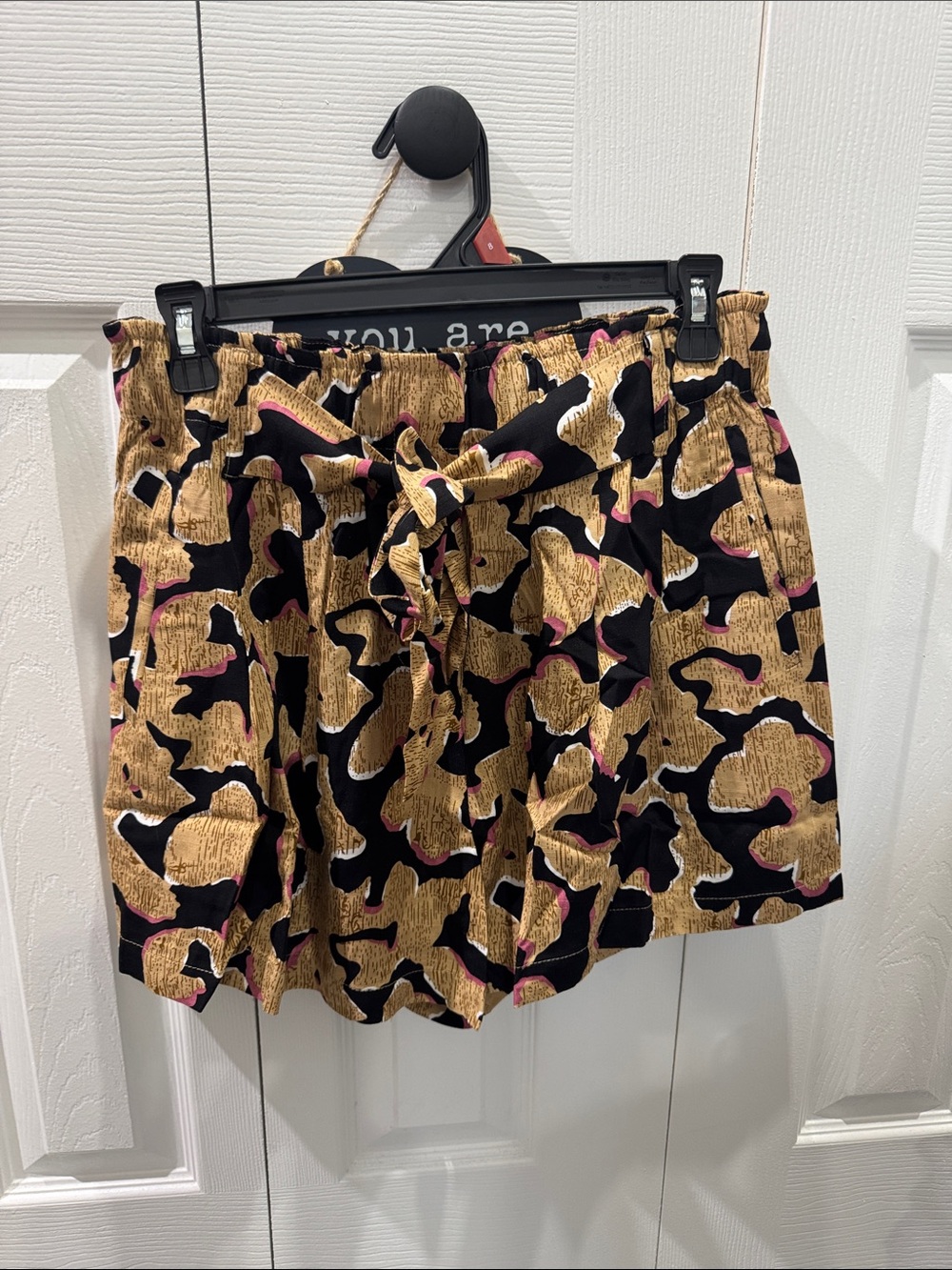 Kori Black, Gold & Pink Patterned Women's Shorts